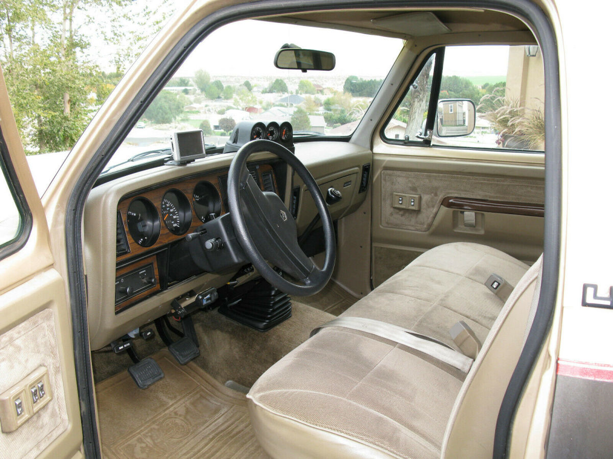 dodge ram d250 le cummings intercooled turbo diesel 5 speed manual trans