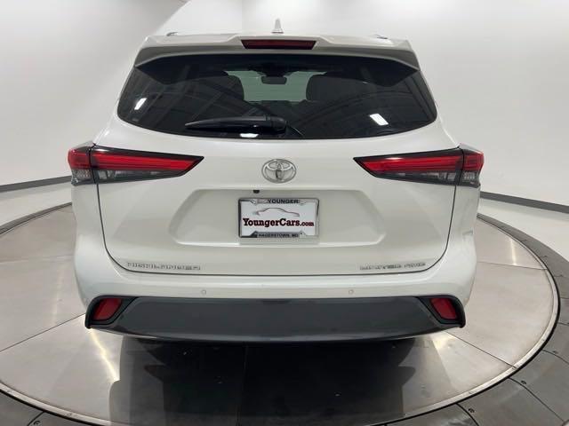 2021 toyota highlander limited
