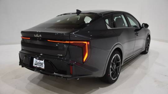 2025 Kia K4