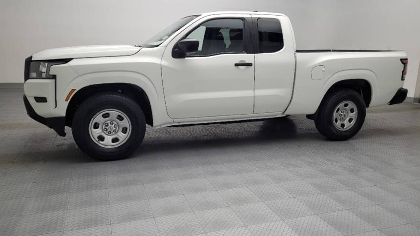 2022 nissan frontier s