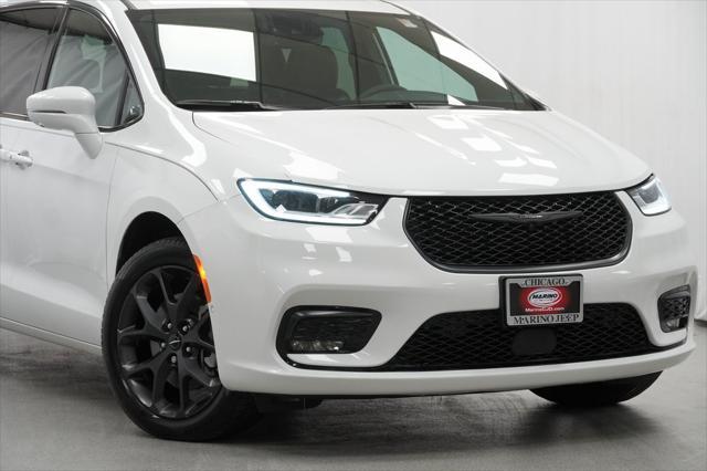 2022 chrysler pacifica limited