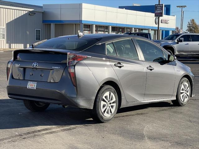 2018 toyota prius two