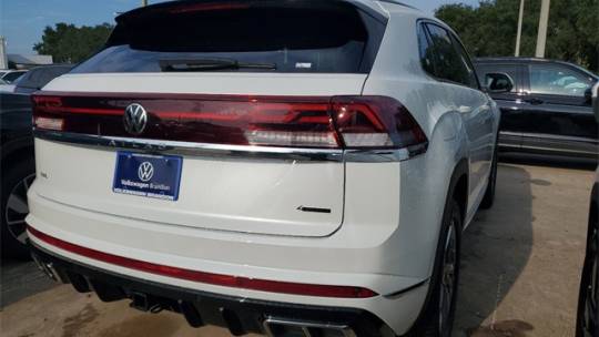 2024 Volkswagen Atlas Cross Sport