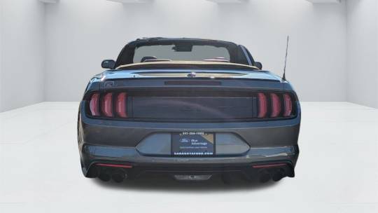2022 Ford Mustang