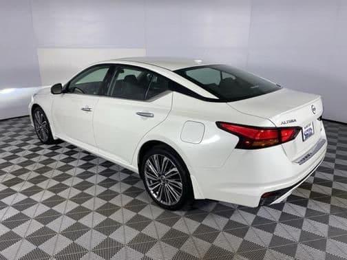 2023 nissan altima 2.5 sl in lockport, new york