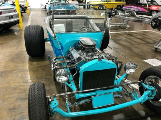 26 t-bucket hot rod