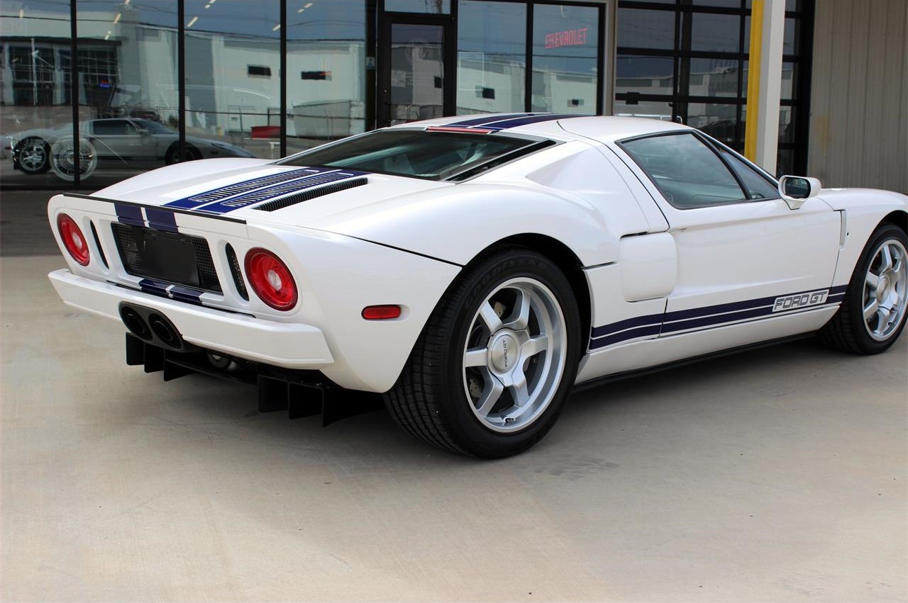 2005 ford gt