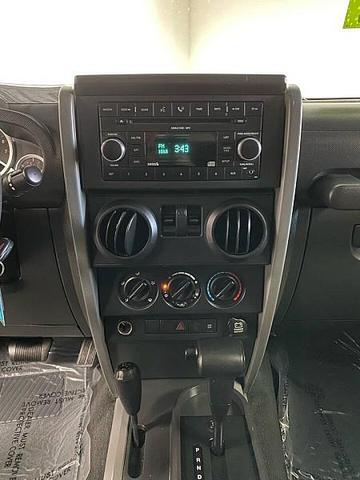 2007 jeep wrangler sahara