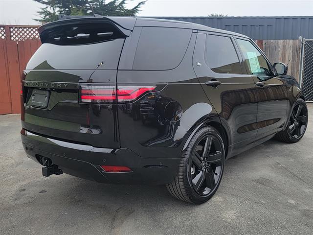 2024 land rover discovery p360 dynamic se