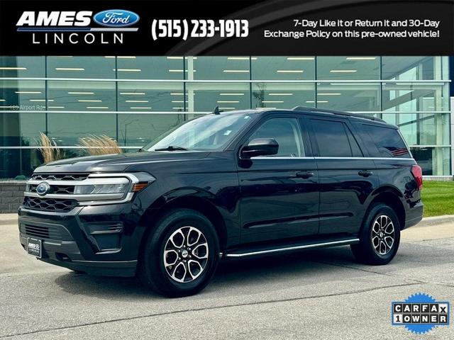 2022 ford expedition xlt