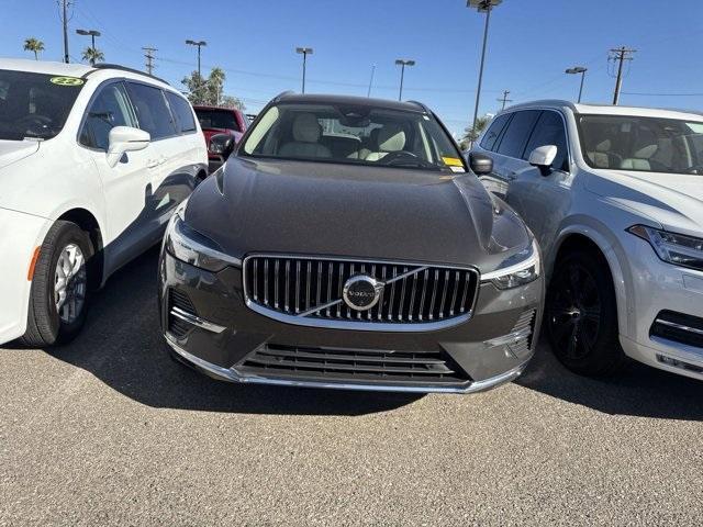 2022 volvo xc60 recharge plug-in hybrid inscription