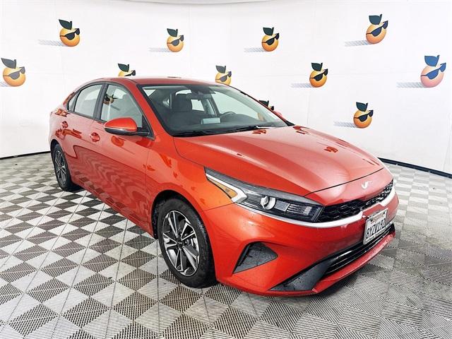 2022 kia forte lxs