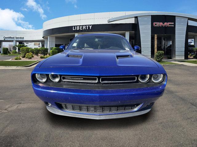 2018 dodge challenger sxt