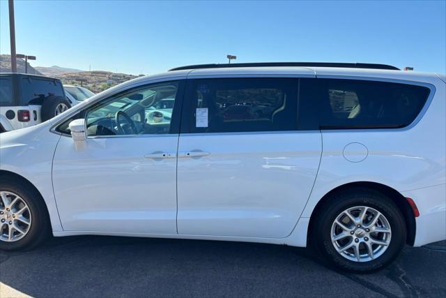 2022 chrysler pacifica touring l