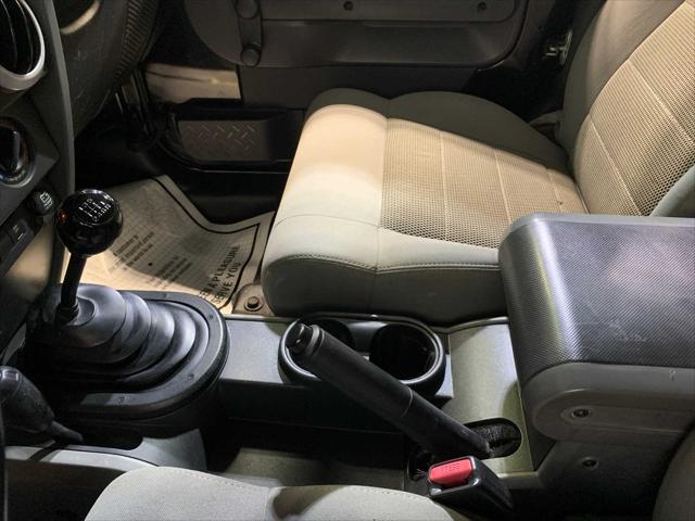 2008 jeep wrangler sahara