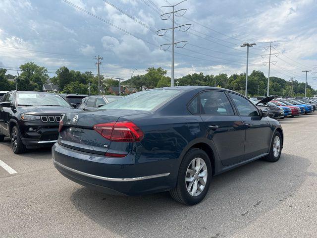 2018 volkswagen passat 2.0t s