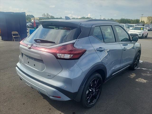2023 nissan kicks sr