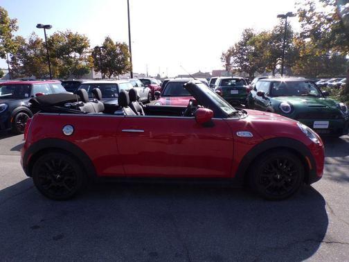 2021 mini convertible in co bluffs, iowa