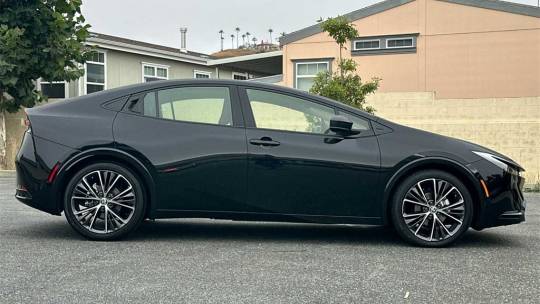 2024 Toyota Prius