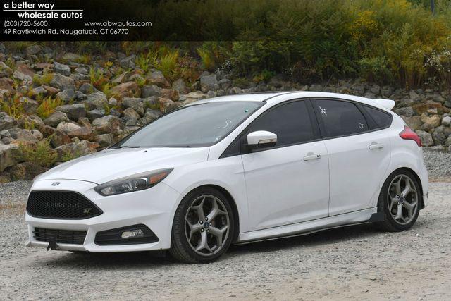2017 ford focus st st