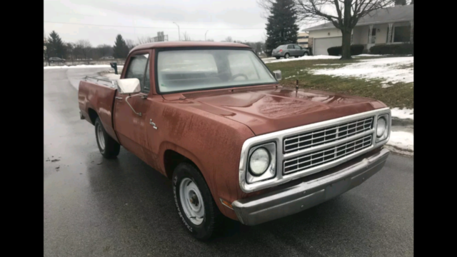1979 dodge short bed pickup truck