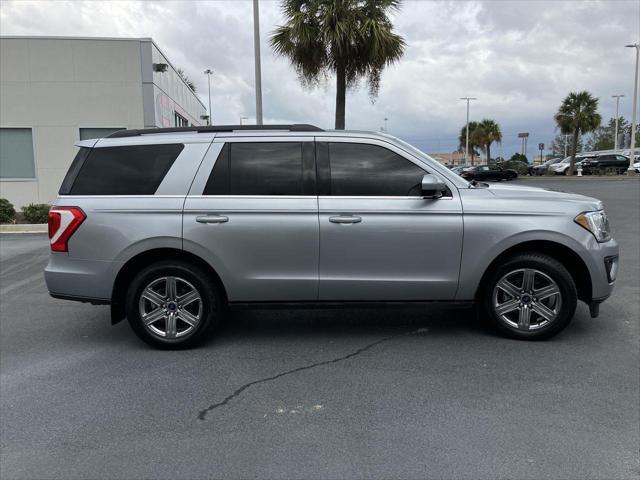 2020 ford expedition xlt