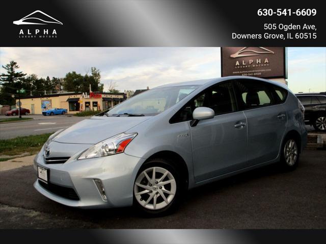 2013 toyota prius v two