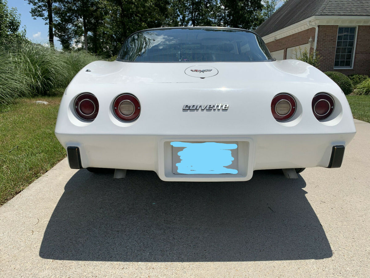 1979 chevrolet corvette c3 l82 - low miles and in great condition