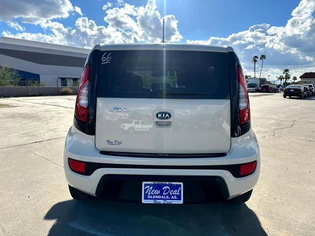 2012 kia soul base