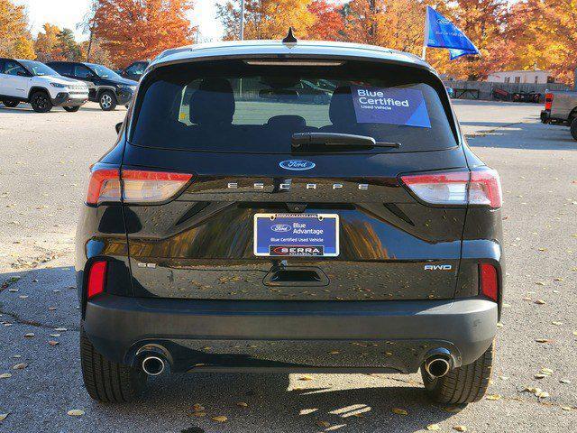 2021 ford escape se