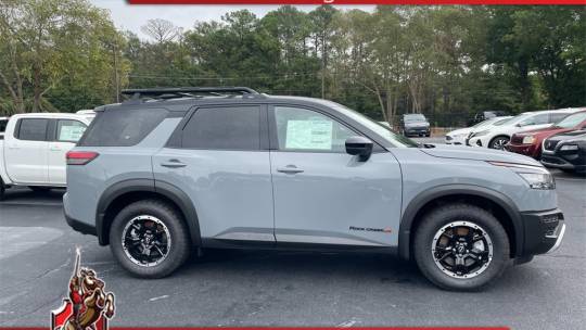 2024 Nissan Pathfinder rock creek