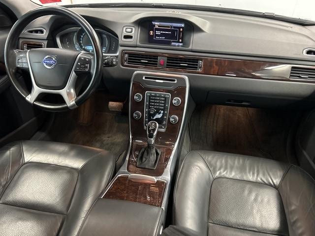 2015 volvo xc70 3.2 premier plus