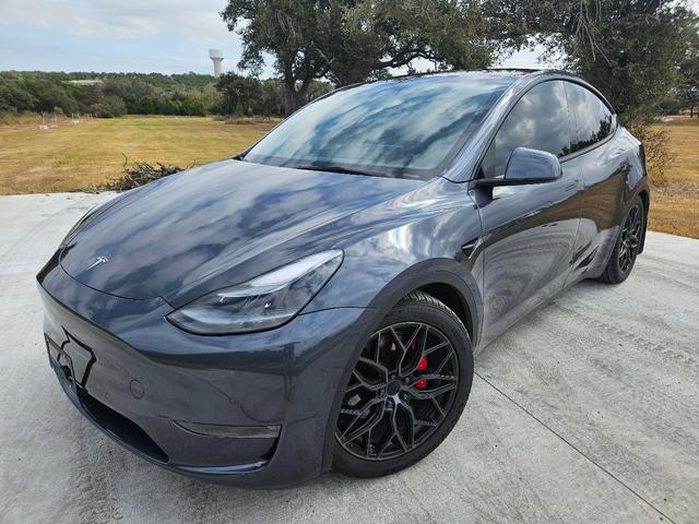 2022 tesla model y performance