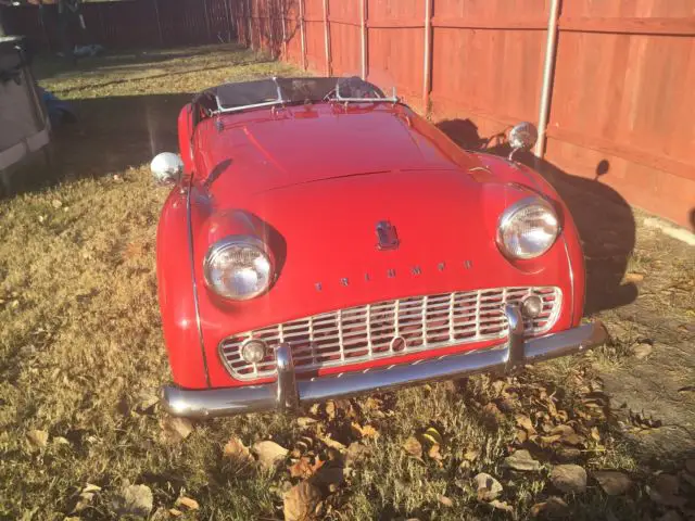 1960 triumph tr3, sporting, classic brithish roadster