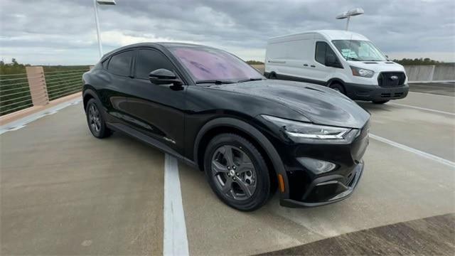 2021 ford mustang mach-e select