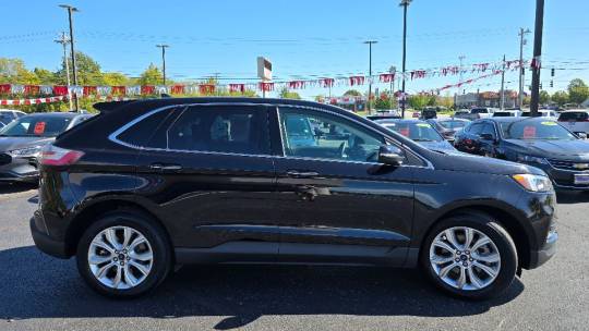 2022 Ford Edge