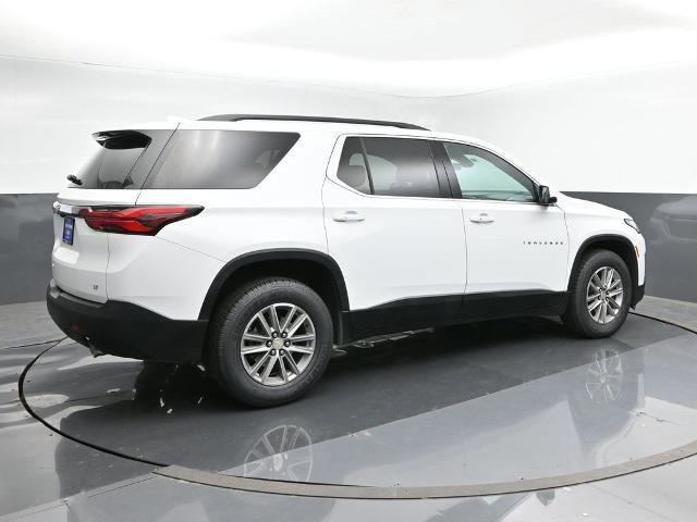 2022 chevrolet traverse lt leather