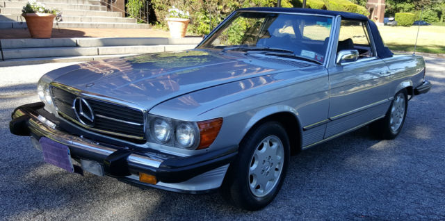 1975 mercedes 450 sl, excellent condition, low miles, 2 tops
