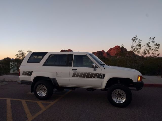 1985 toyota 4runner, efi, straight axel, automatic - rare