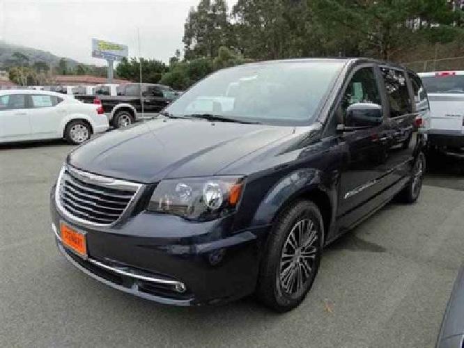 2014 chrysler town & country s in colma, ca