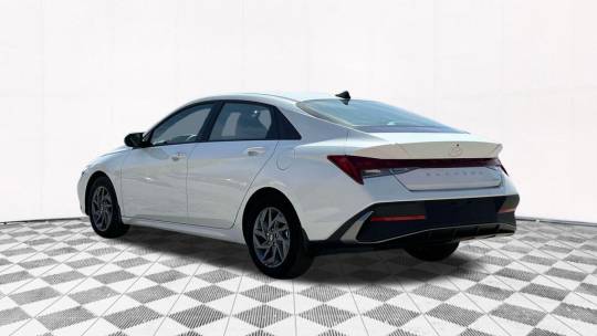 2025 Hyundai Elantra
