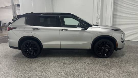 2024 Mitsubishi Outlander