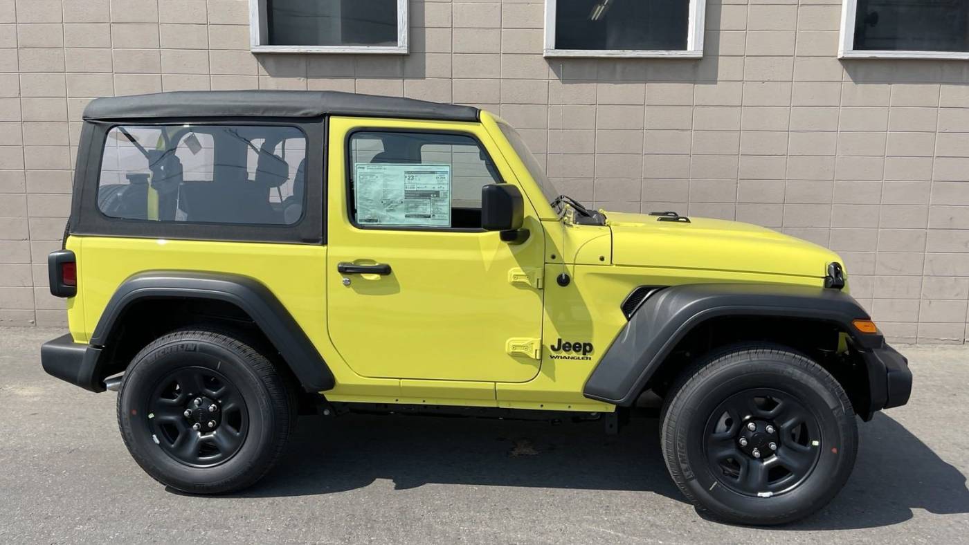 2022 jeep wrangler sport
