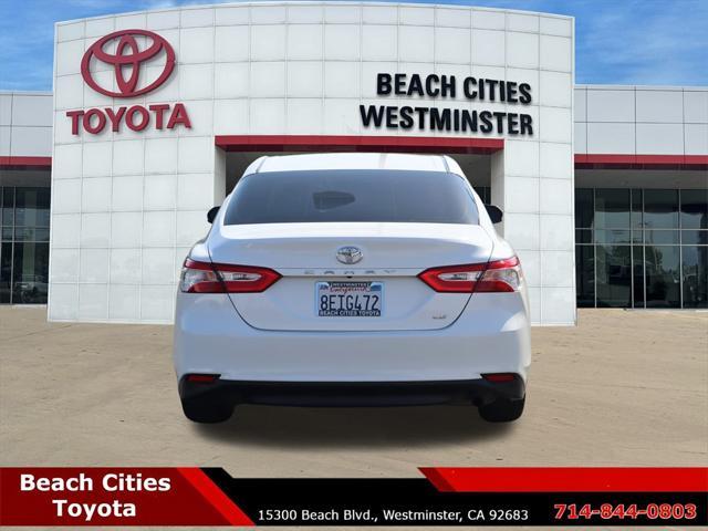 2018 toyota camry le