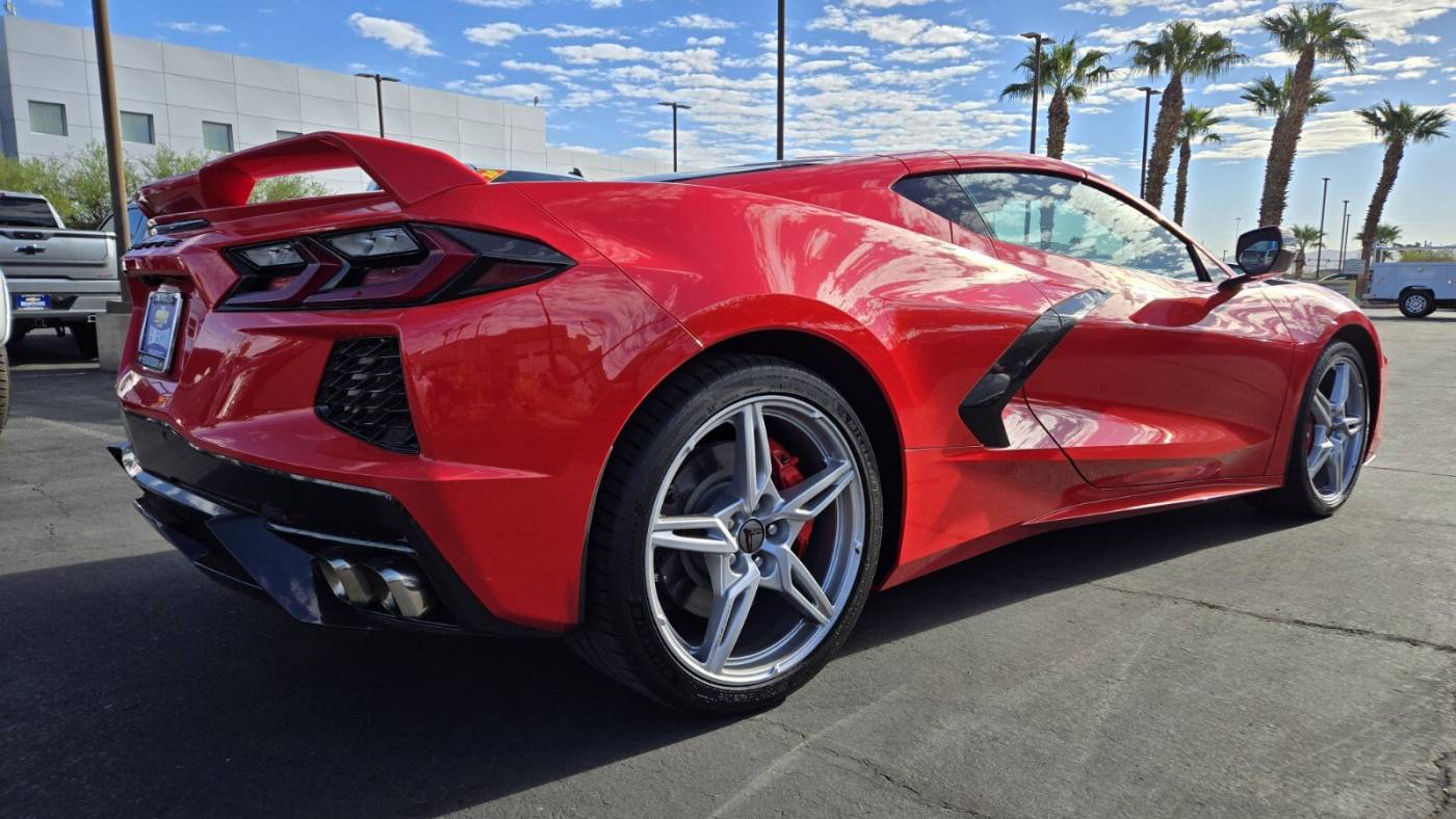 2020 chevrolet corvette stingray