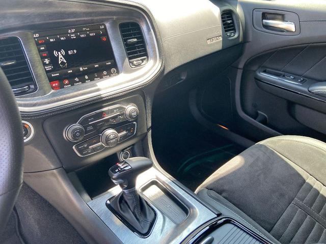 2022 dodge charger scat pack