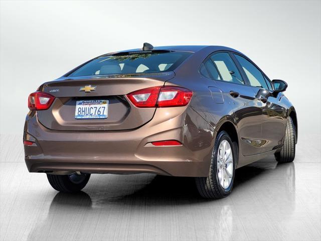 2019 chevrolet cruze ls