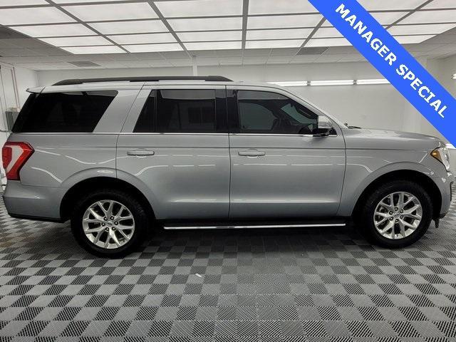 2021 ford expedition xlt