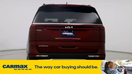2023 Kia Carnival