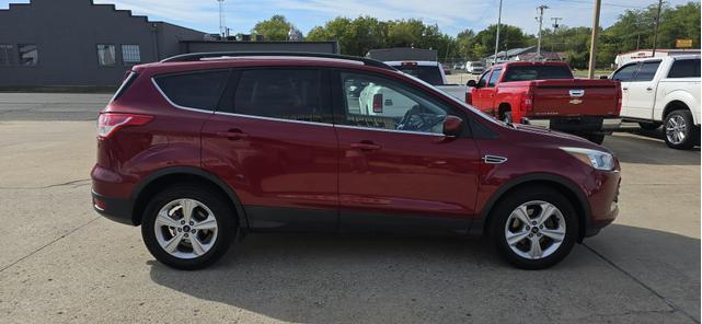 2016 ford escape se